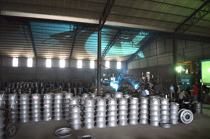 �S�ݏSò-�a(ch��n)Ʒ�ѷ�չʾ4